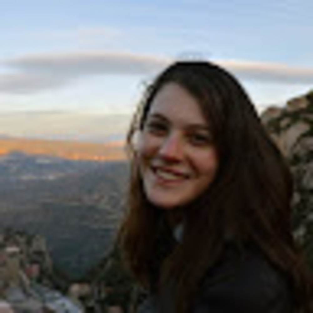 Meet your Posher, Leana